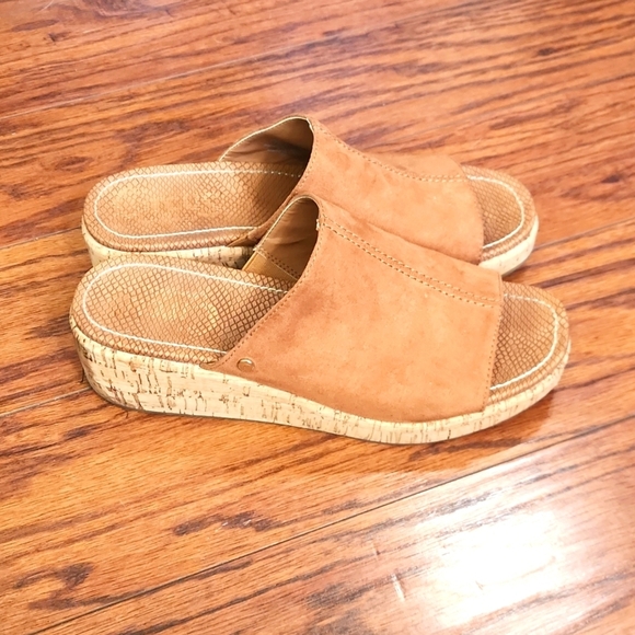 Circus Sam Edelman Brown Sylvia Wedge Sandals - Picture 3 of 4